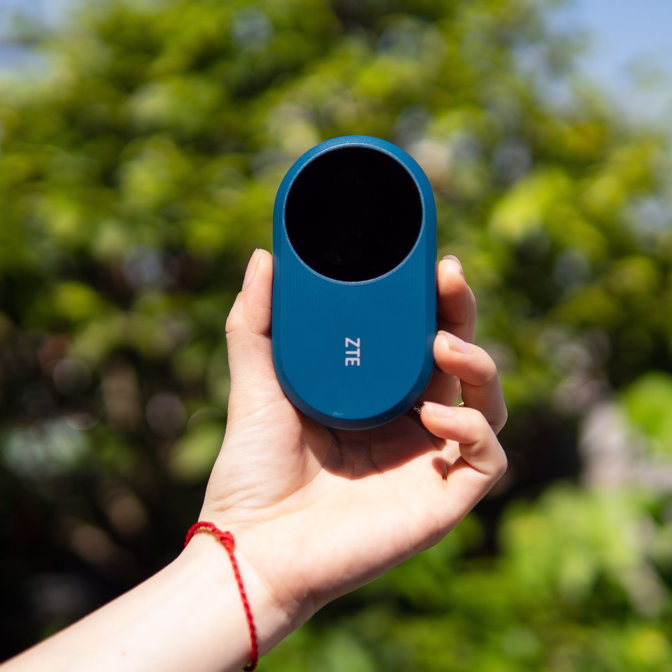 Bộ Phát Wifi 4G ZTE U10S Pro, Wifi 6 tốc độ 229Mbps, Kết Nối 32 Máy